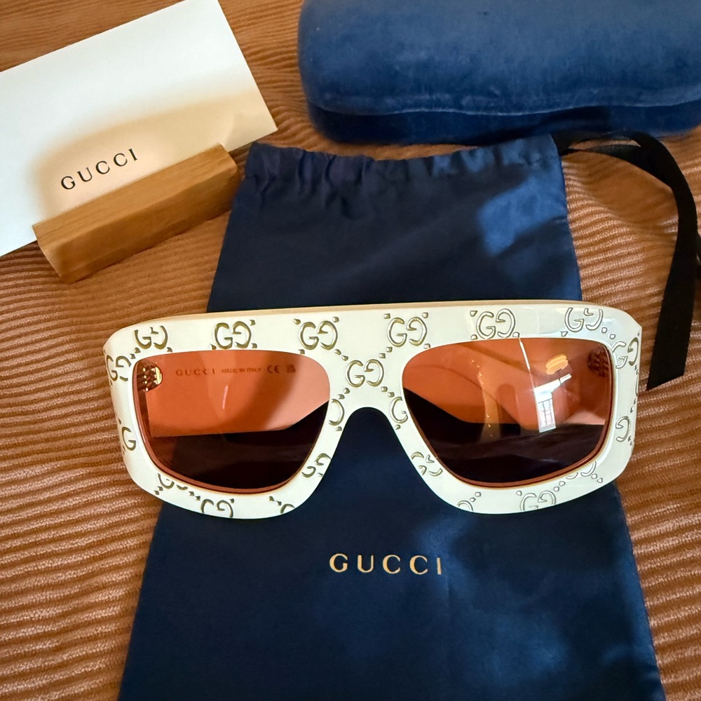 Gucci Cream Sunglasses with Pink Lenses